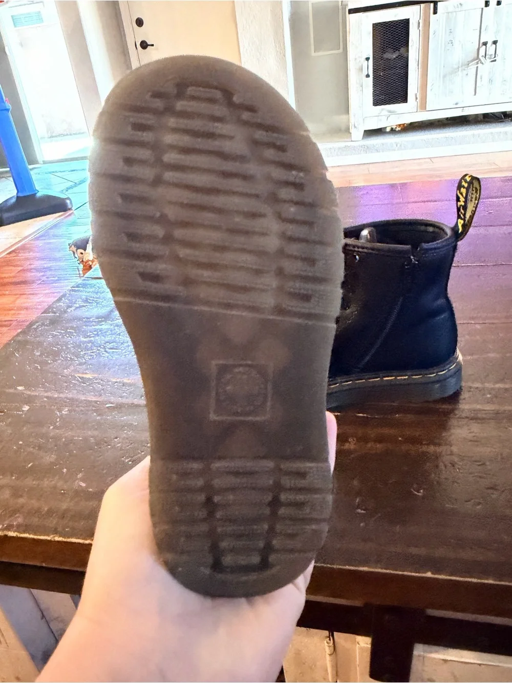 Dr. Martens youth combat